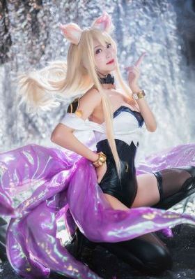 善良的的女秘书