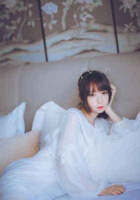 年轻的小婊